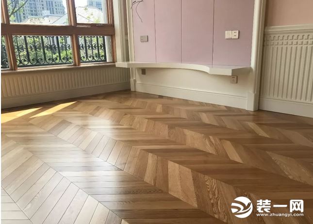 鱼骨拼地板效果图鱼骨拼地板尺寸